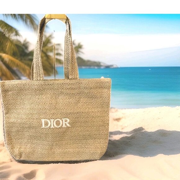 The Christian Dior Large Straw / Raffia Tote  ~ VIP / GWP NEW - Picture 1 of 5